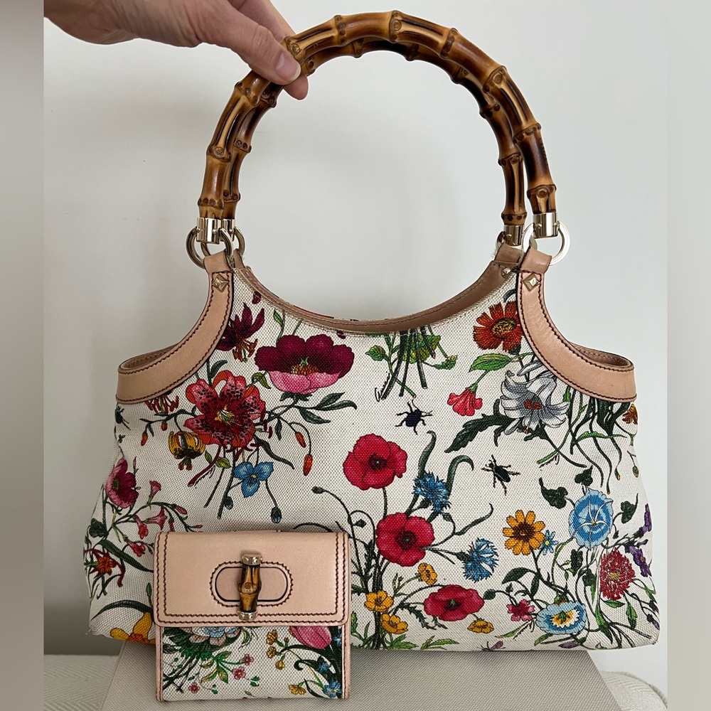 GUCCI Flora Bamboo & Canvas Handbag with Matching Wallet